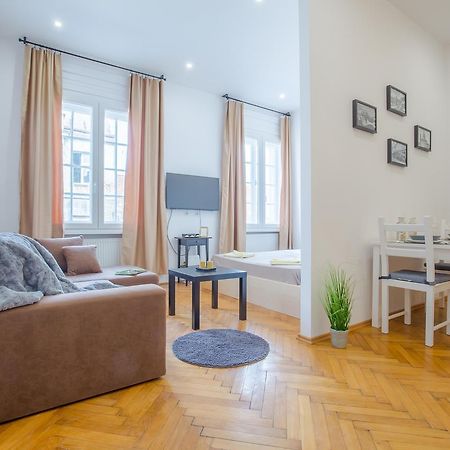 Real Apartments Zoltán II. Budapest Kültér fotó